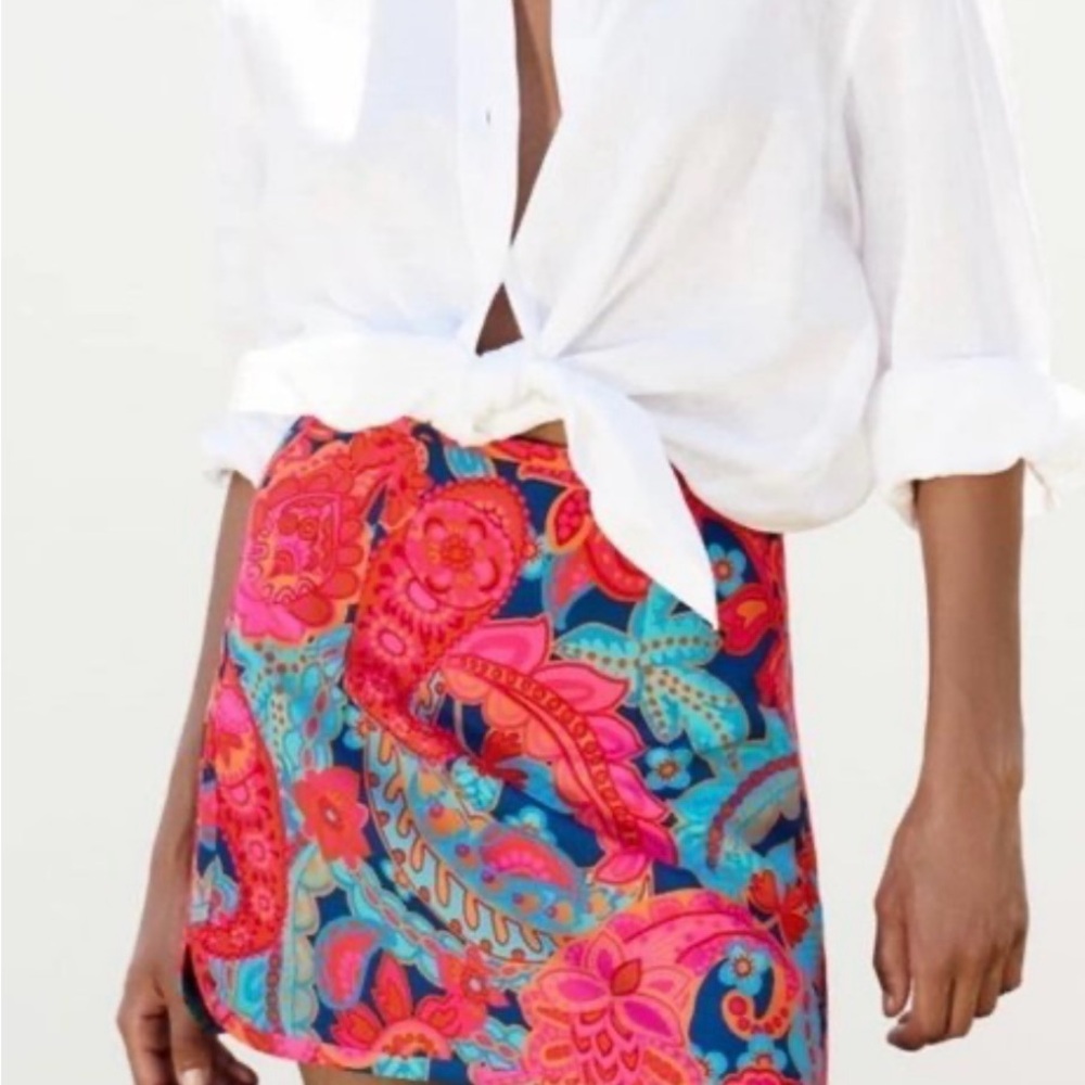 Zara mini skirts